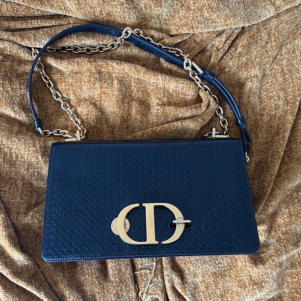 Dior 30 Montaigne flap chain bag